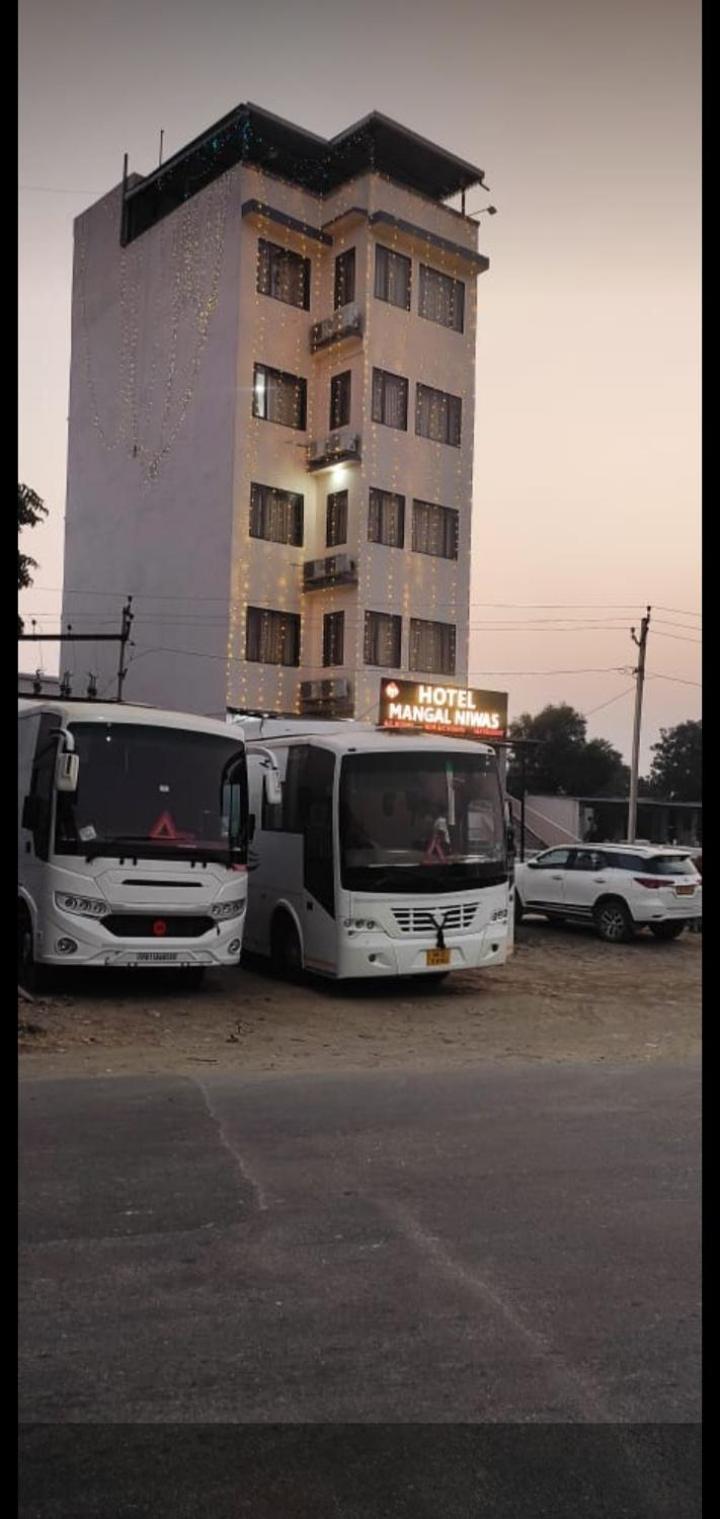 Hotel Mangal Niwas Udaipur Kültér fotó