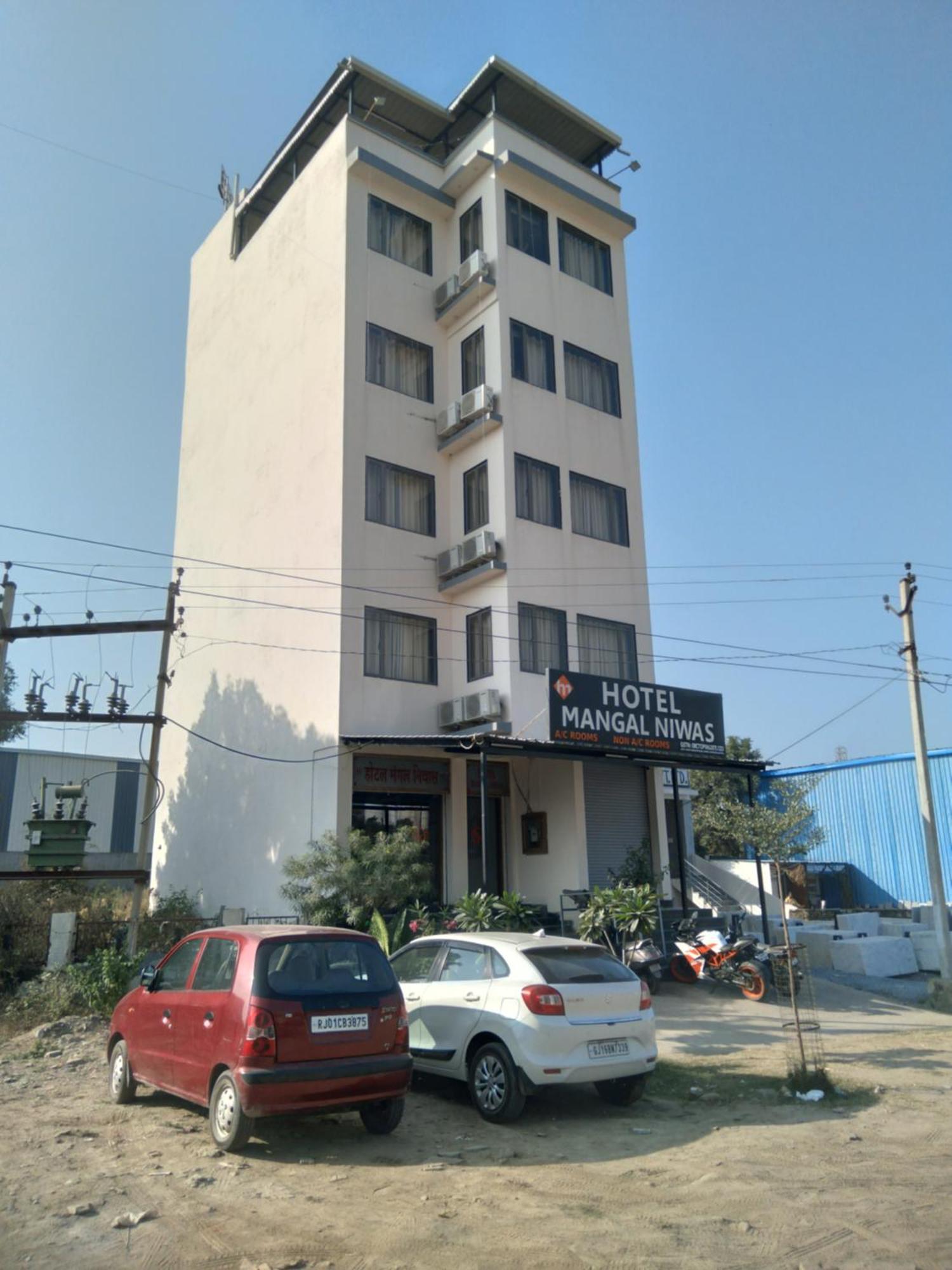 Hotel Mangal Niwas Udaipur Kültér fotó