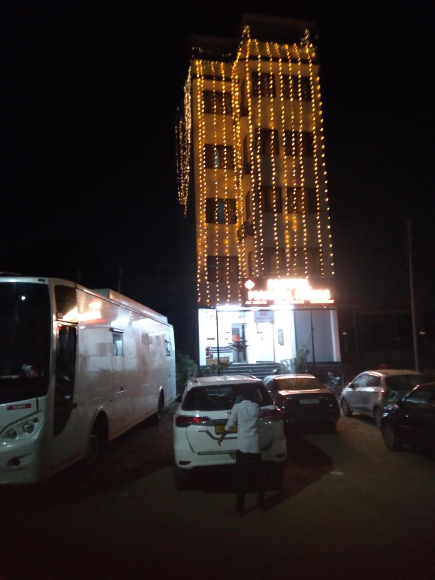 Hotel Mangal Niwas Udaipur Kültér fotó